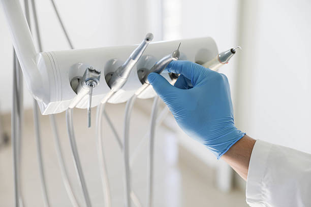 Professional Emergency Dentist technician working in Island City, OR